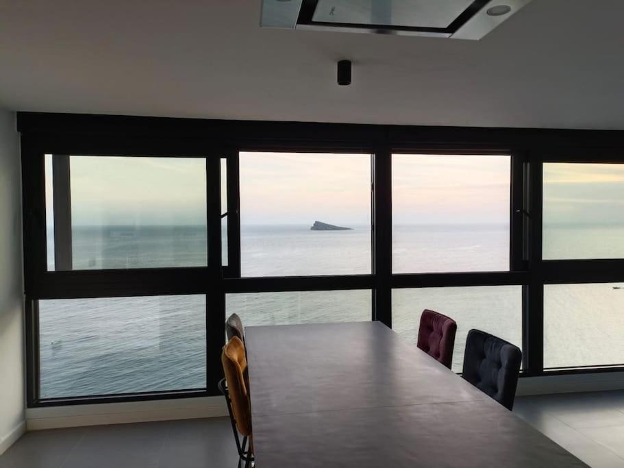 Estupendo Apartamento En Planta 23 Primera Linea Benidorm Zewnętrze zdjęcie